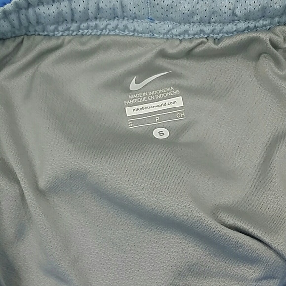 Nike shorts - Picture 4 of 4